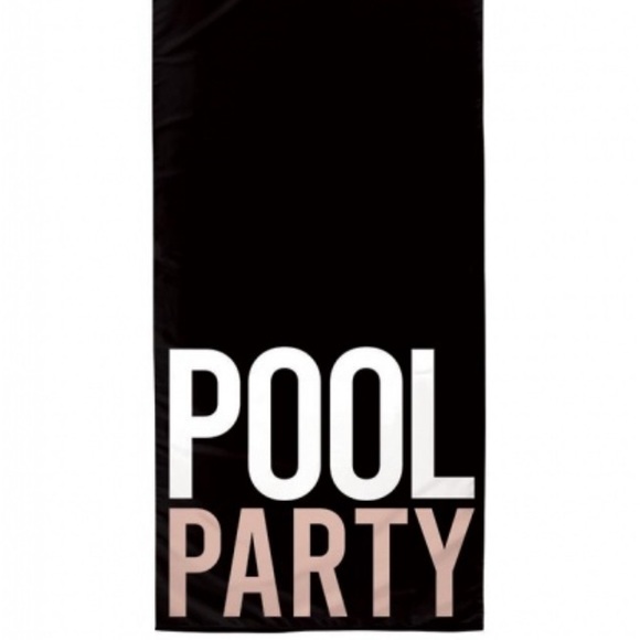 Pool Party ultra thin quick dry towel NWT Santa Barbara design studio - Picture 1 of 6